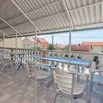 Gorgeous In With Wifi Apartman Kakma
